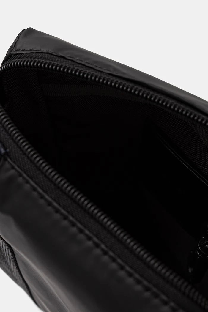 Calvin Klein Erkek Çapraz Çanta