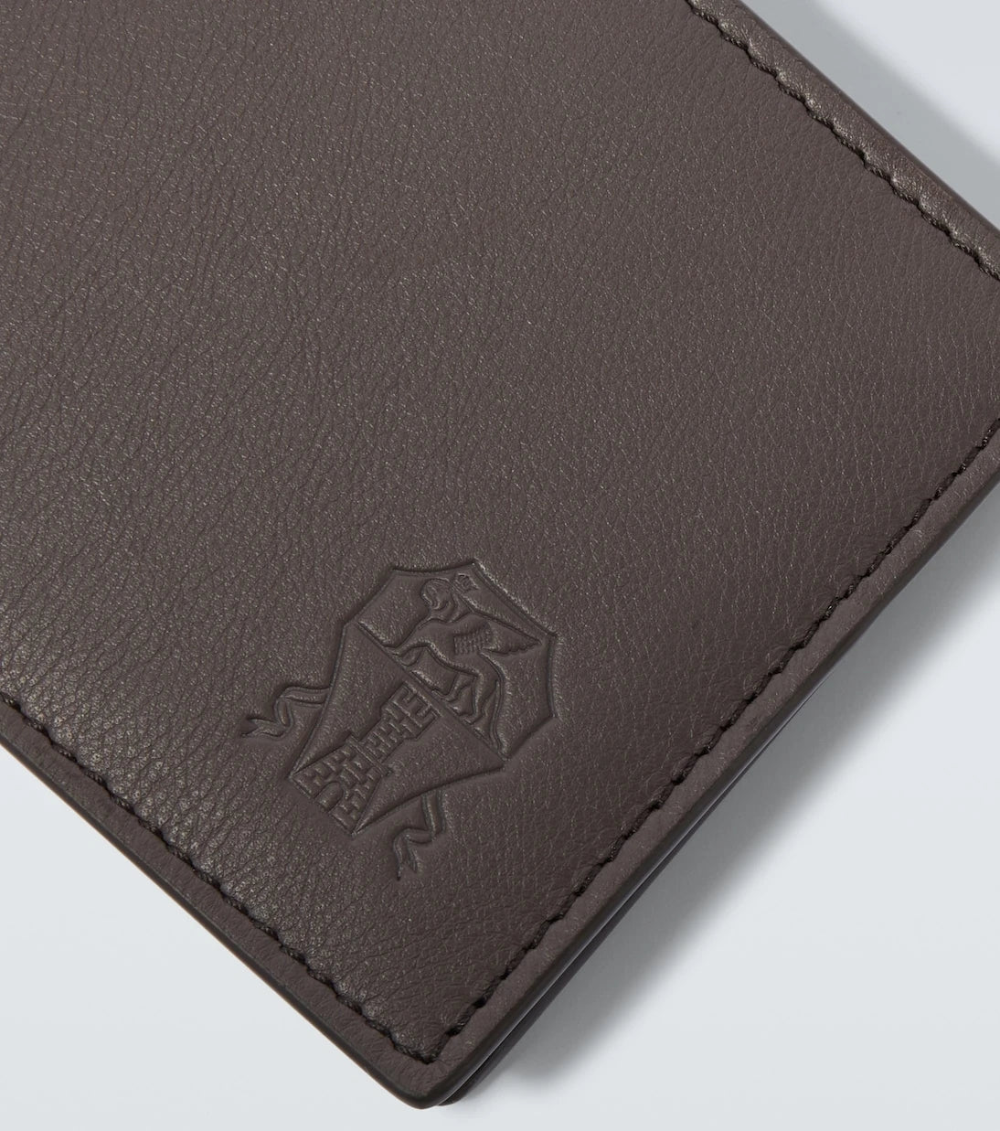 Brunello Cucinelli - محفظة جلدية بشعار منقوش