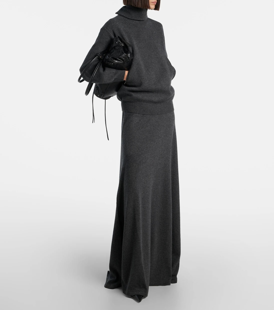 Balenciaga - تنورة طويلة ماكسي من الصوف بخصر مرتفع