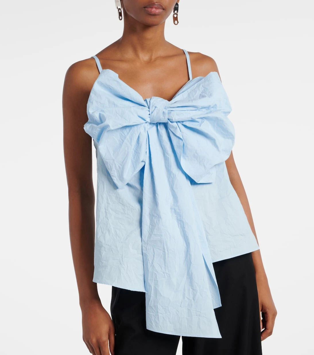 Acne Studios - بلوزة قطنية بتفصيلة فيونكة