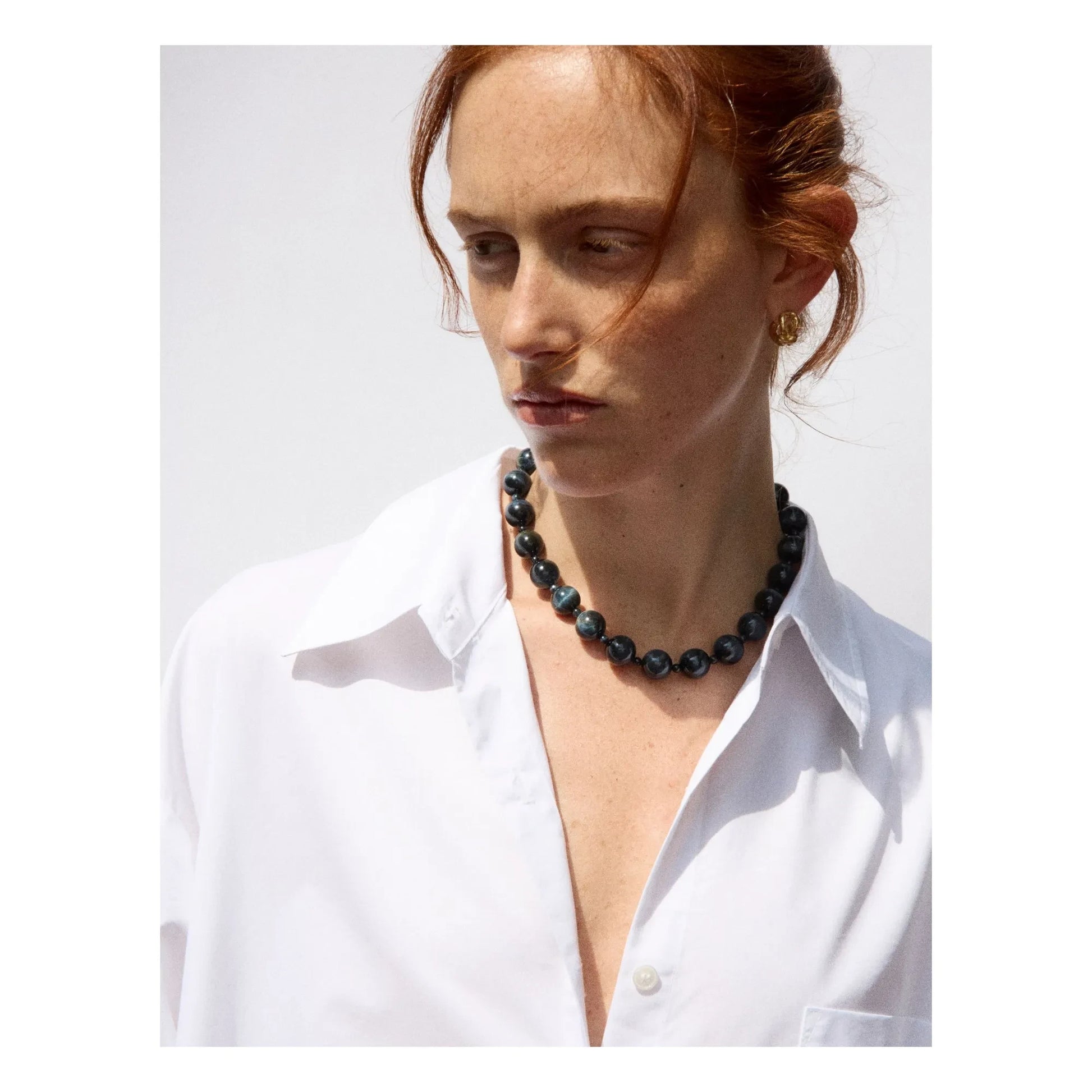 Louise Damas - Le Bleu necklace | Dark Blue