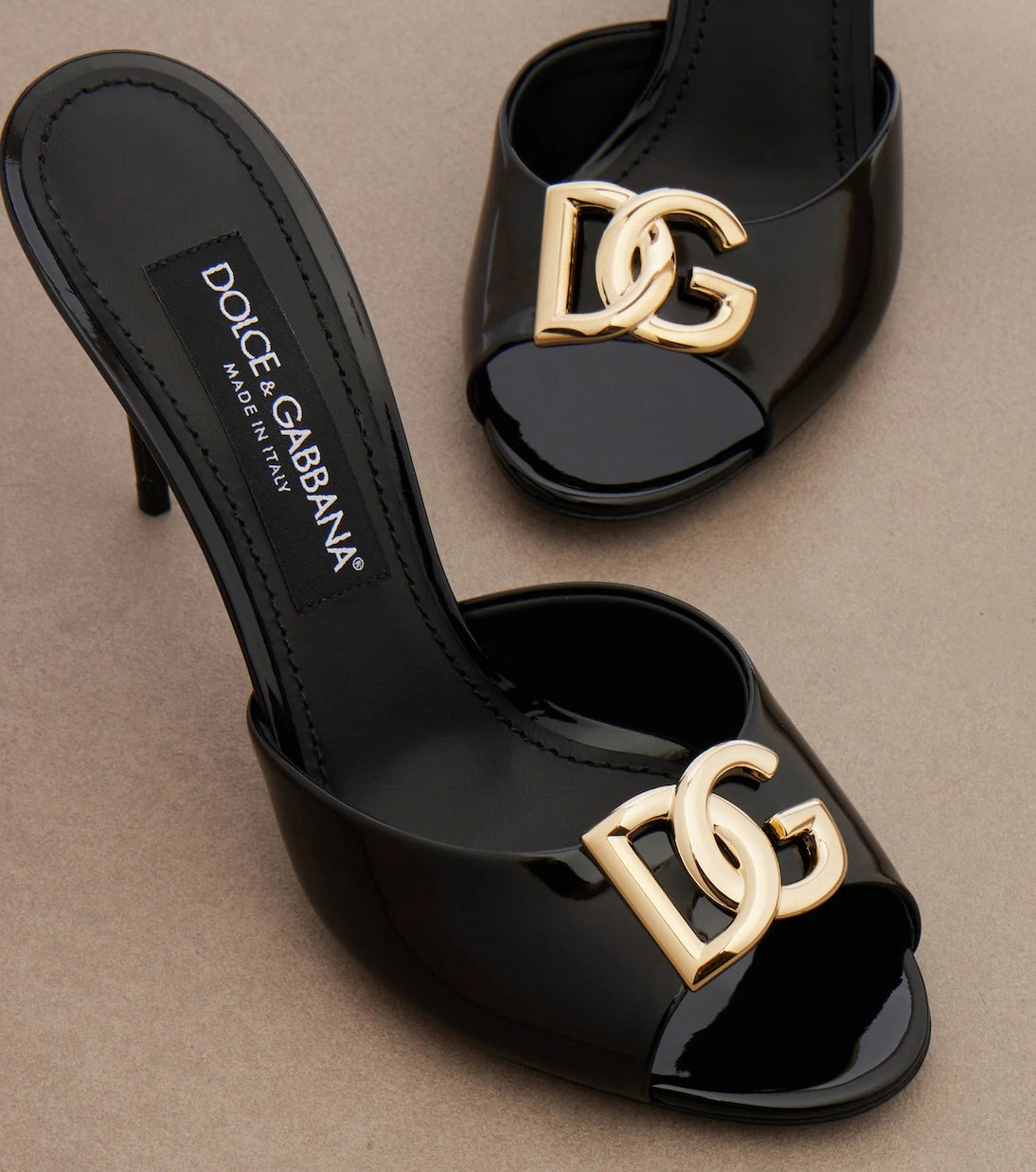 Dolce&Gabbana - DG patent leather mules