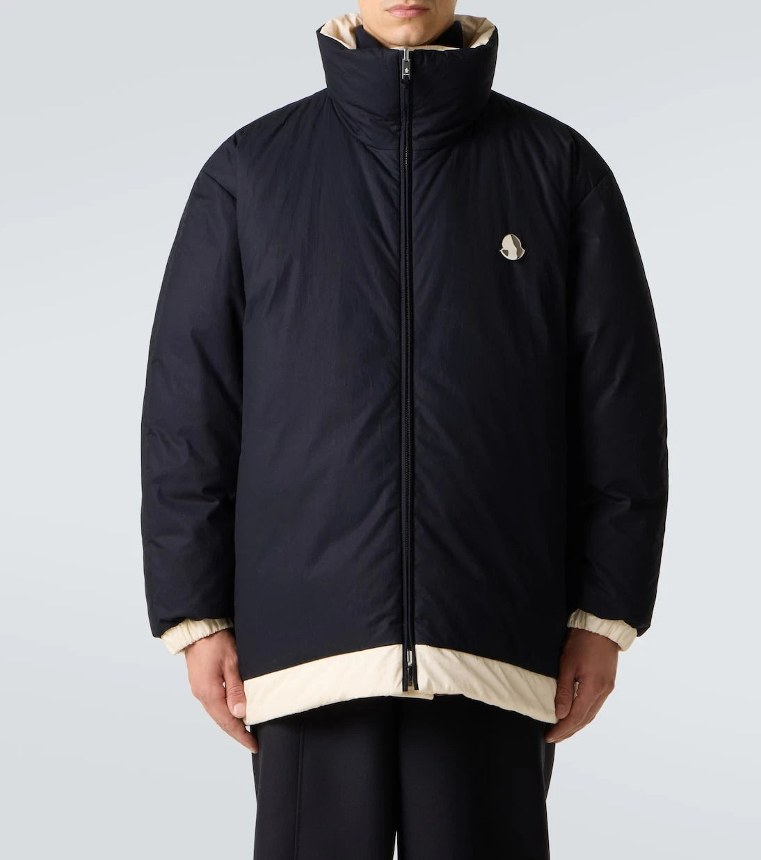 Moncler Genius - جاكيت جيل ساندر قابل للارتداء على الوجهين من الريش