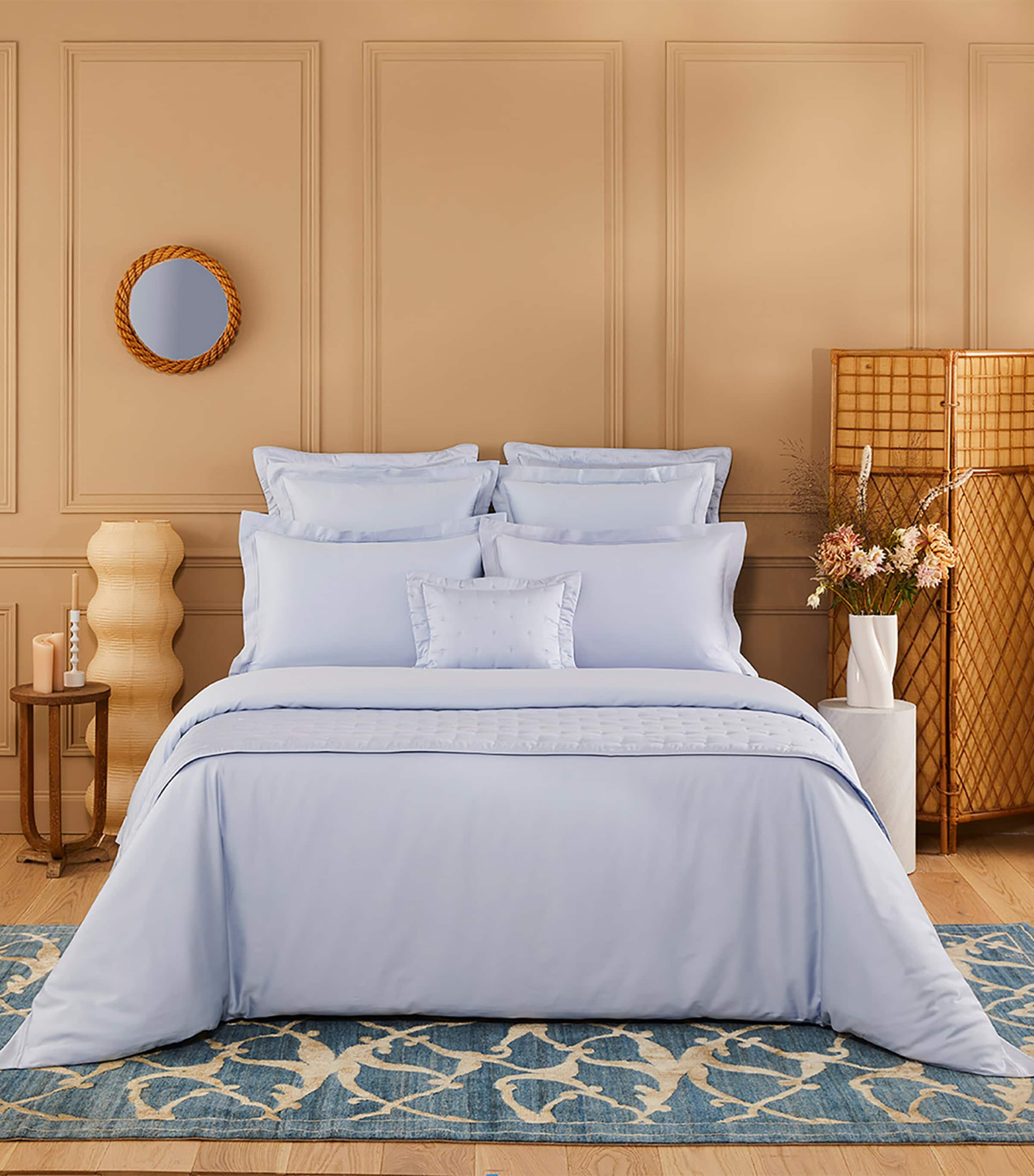 Triomphe Celeste King Duvet Cover (240cm x 220cm)