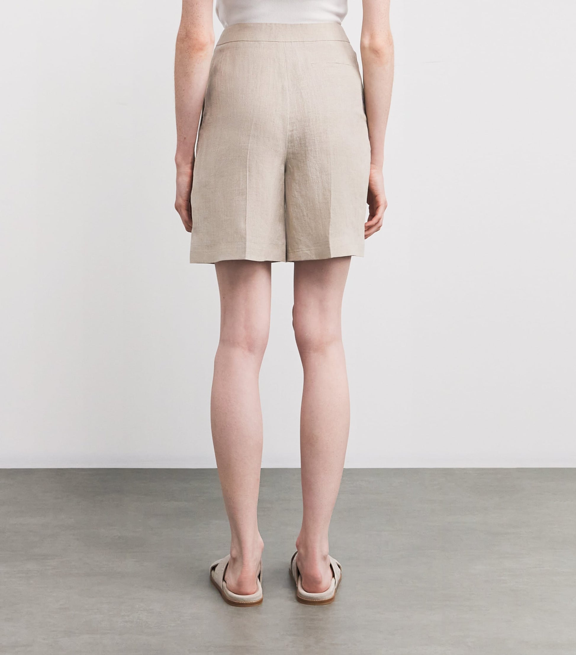 Eleventy x Harrods Linen Bermuda Shorts