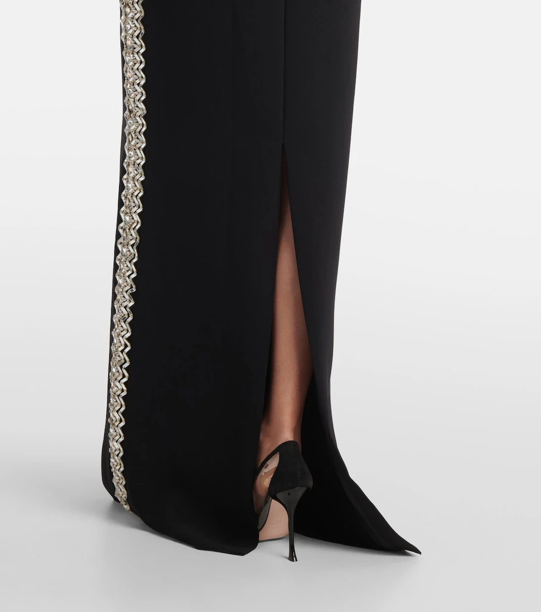 Jenny Packham - فستان شارما من الكريب المطرز