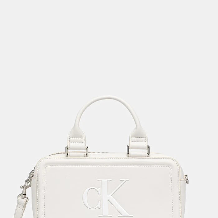 Calvin Klein чанта дамска от имитация на кожа
