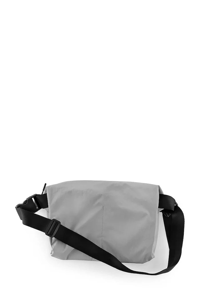 Crash Baggage чанта за кръста SOFT CROSSBODY 21,5x29x15 cm