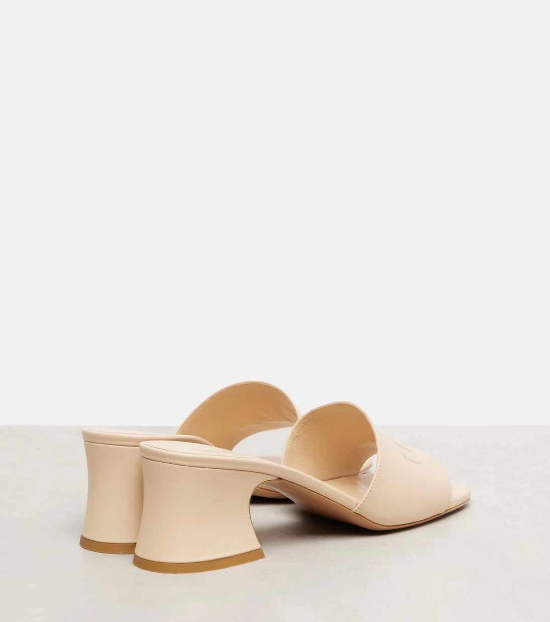 Chloé - Chloé Soleil 55 logo leather mules