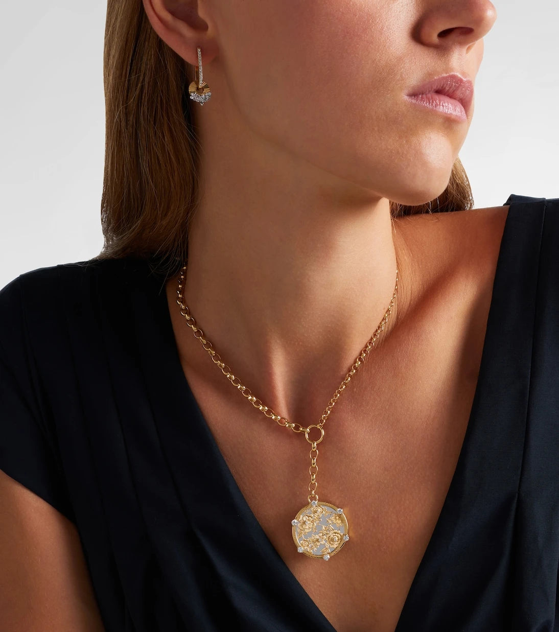 FoundRae - 18kt gold pendant necklace with diamonds