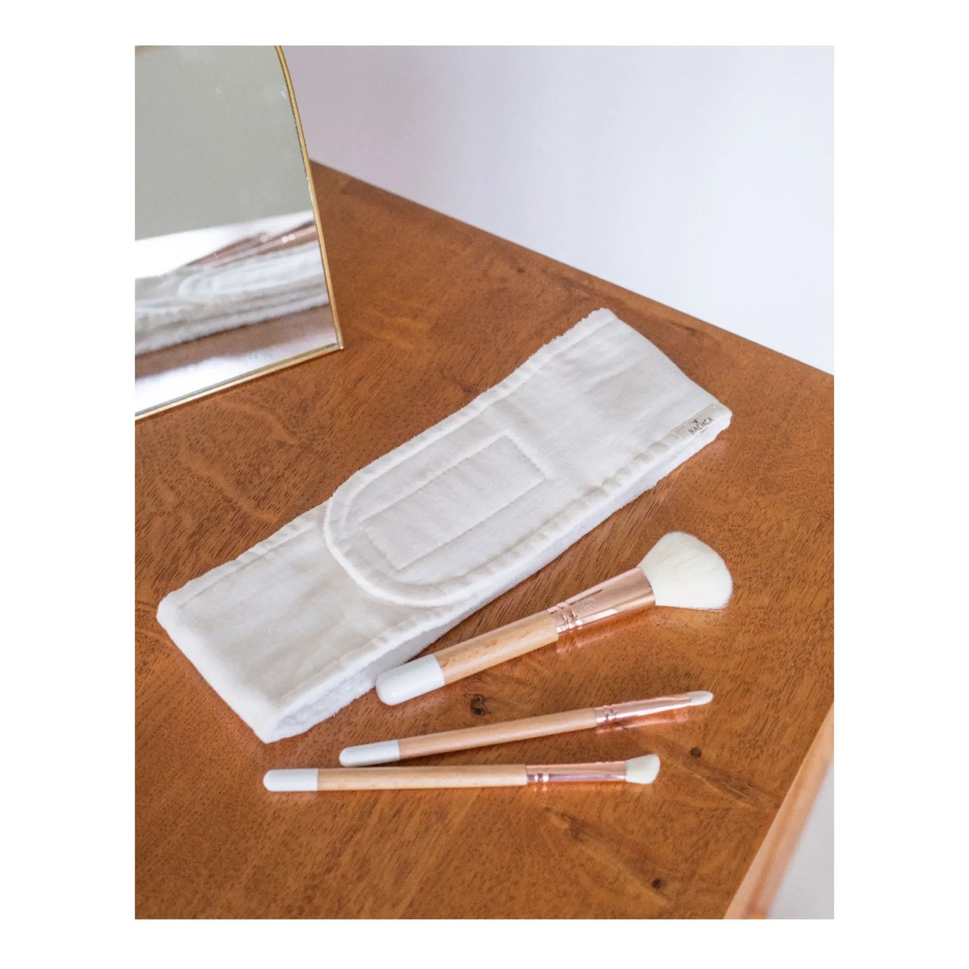Bachca - Makeup & Skincare Headband | White