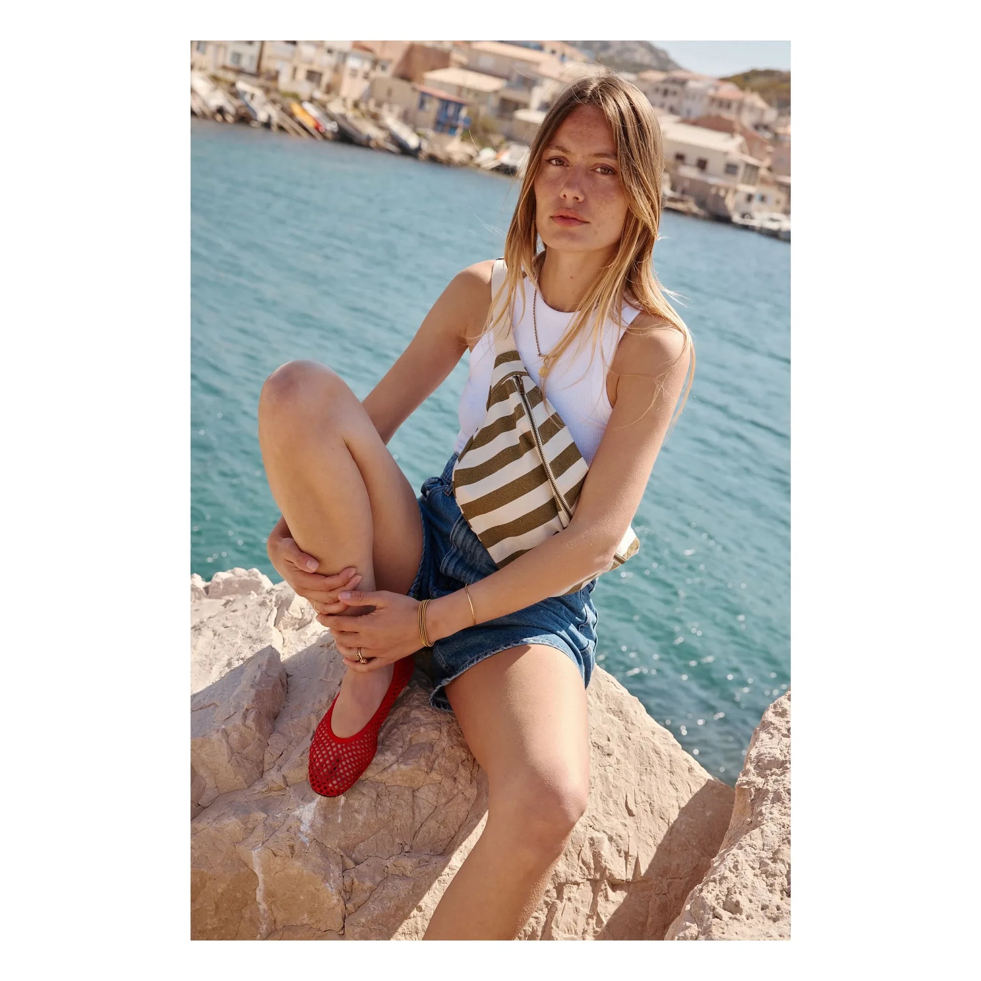 Rose in April - Striped fanny pack | Olive