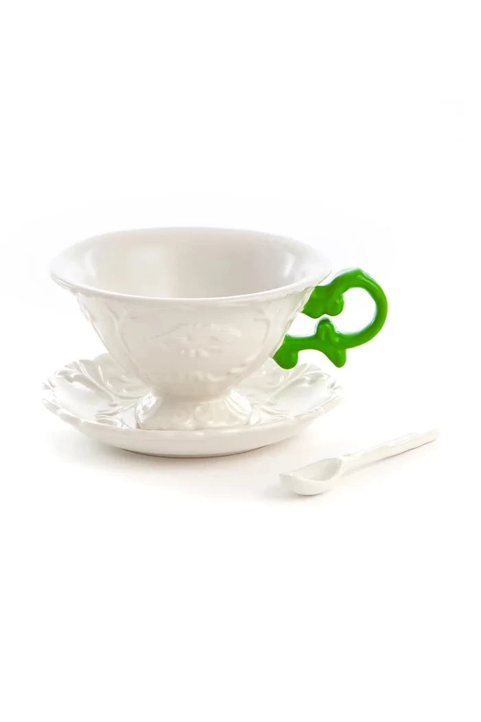 Seletti porselen fincan ve tabak