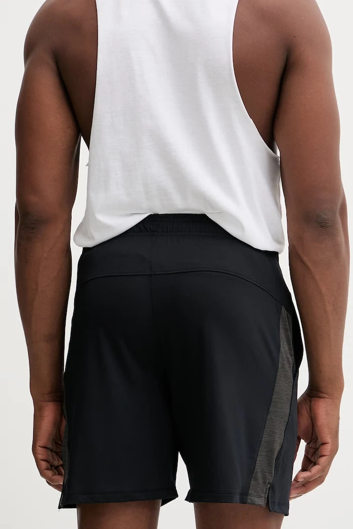 Under Armour Tech Vent Kısa Antrenman Şortu