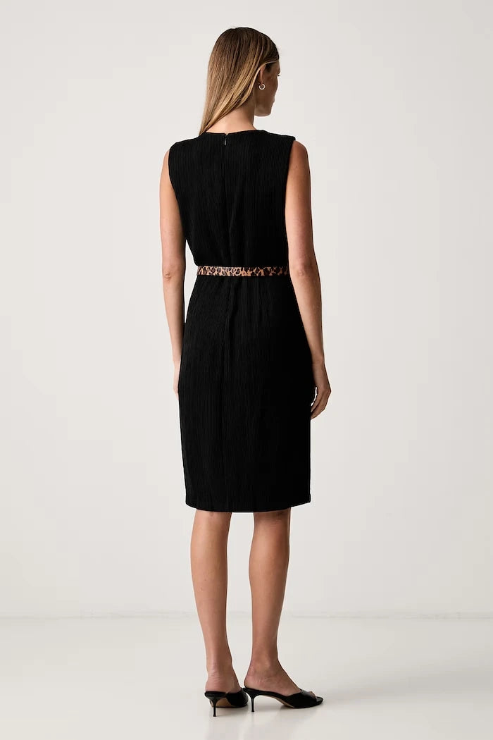 DKNY elbise