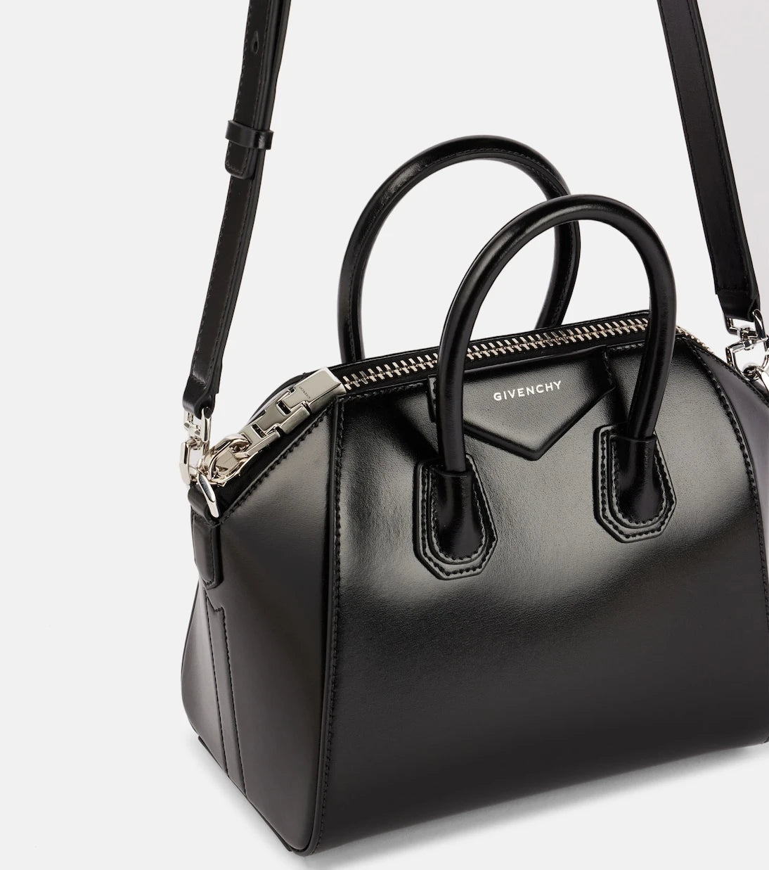 Givenchy - Antigona Mini leather tote bag
