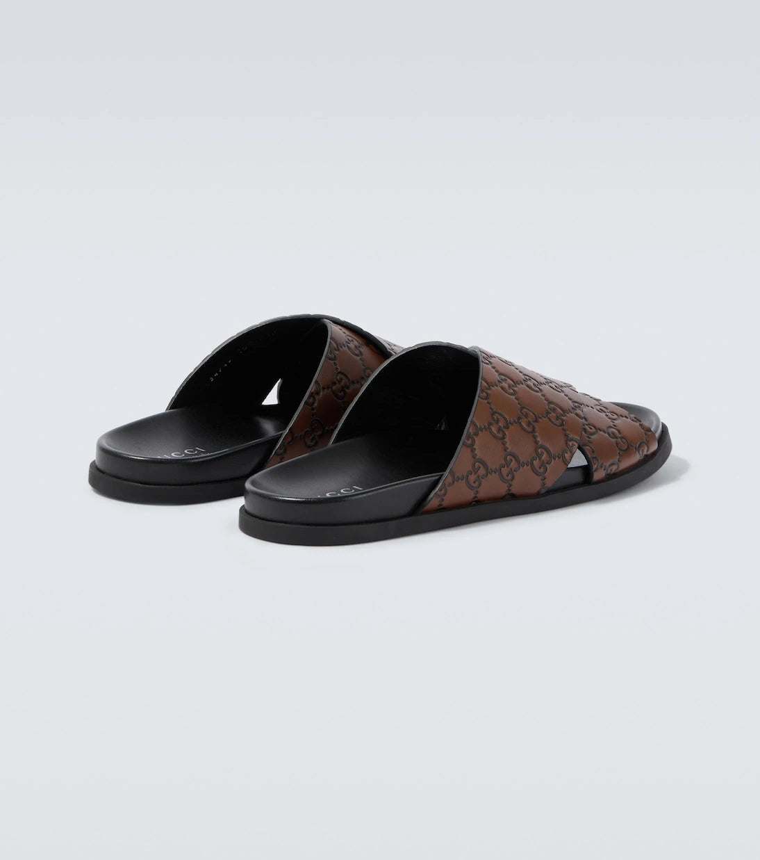 Gucci - GG leather slides