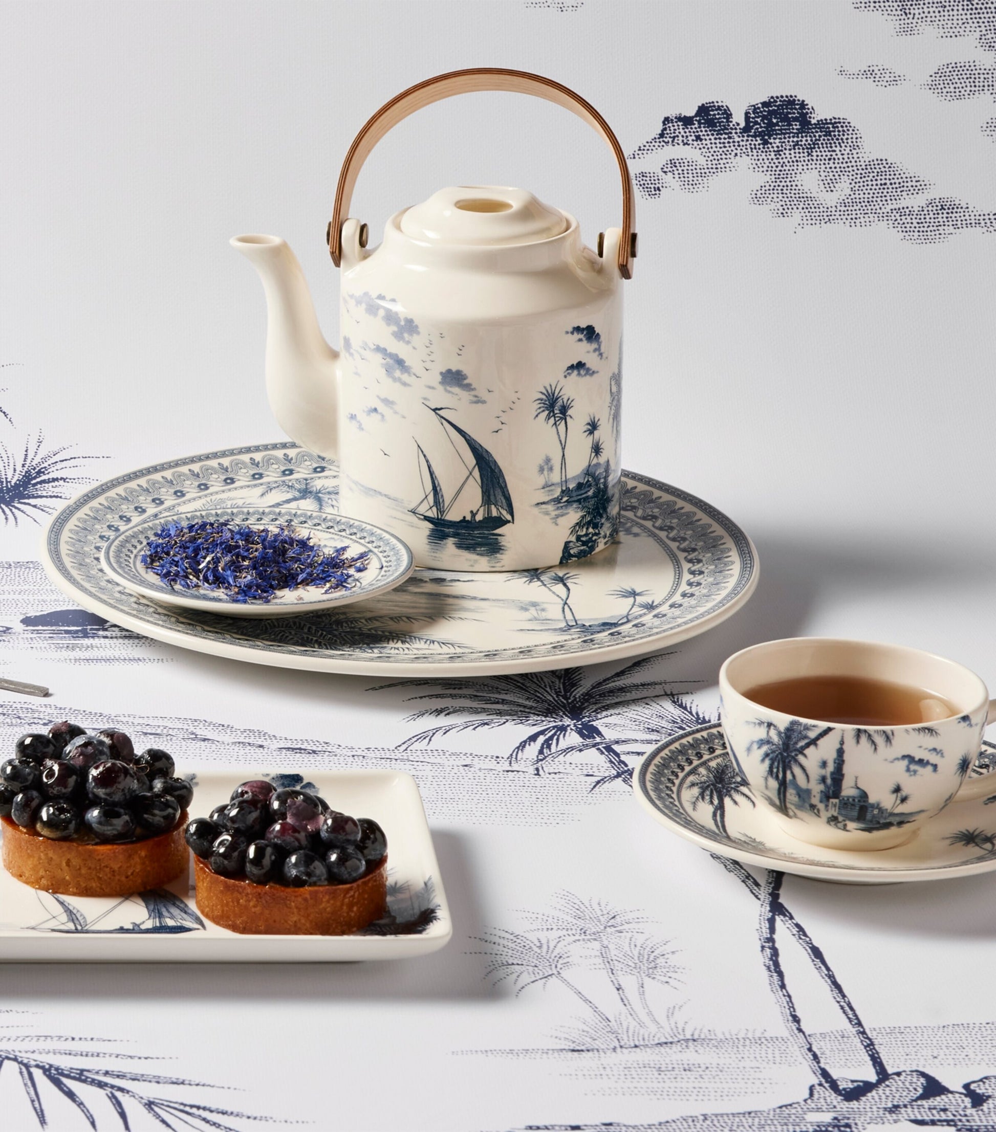 Gien Ceramic Dépareillé Japanese Teapot