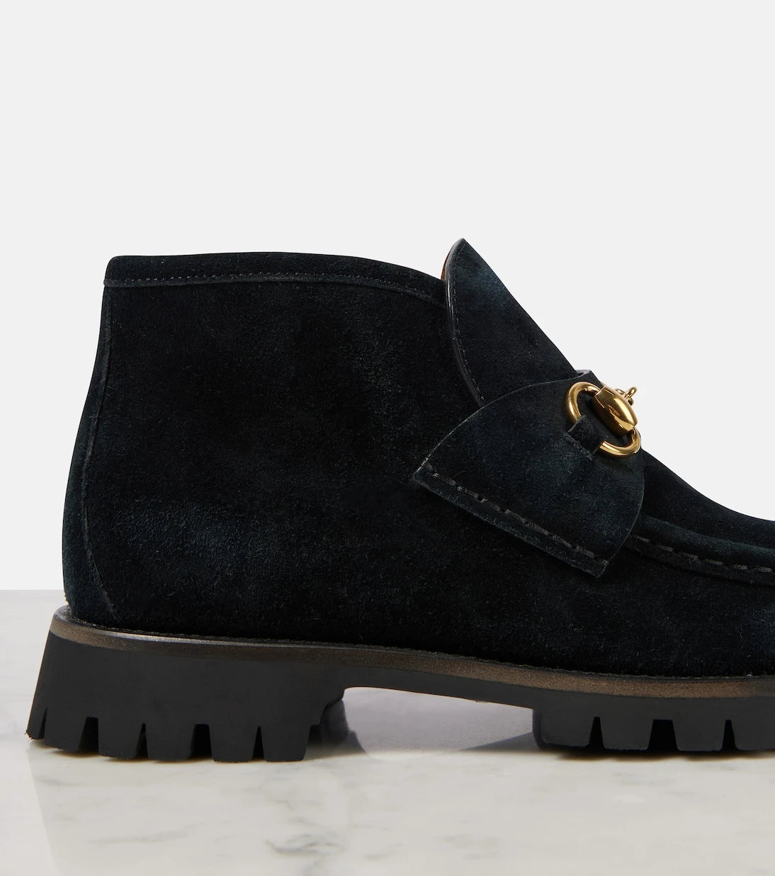 Gucci - Horsebit süet bilekte bot