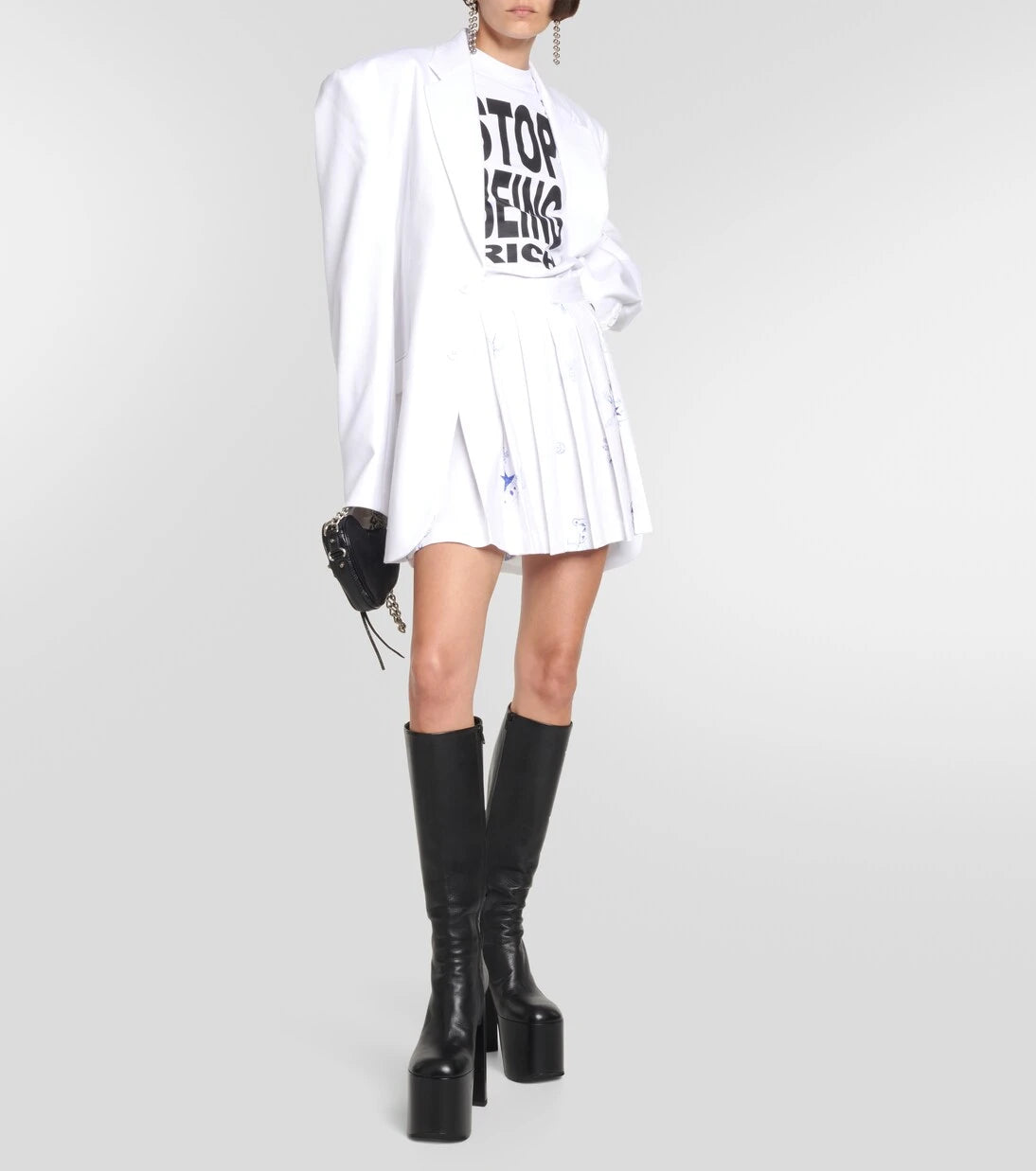 Vetements - تنورة قطنية قصيرة مكسّرة ومطبوعة