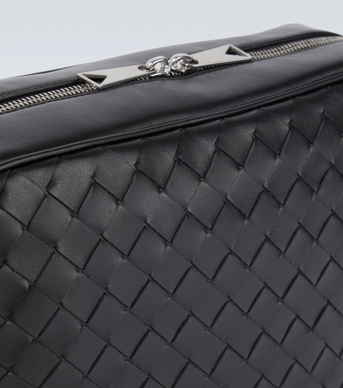 Bottega Veneta - Intrecciato leather camera bag