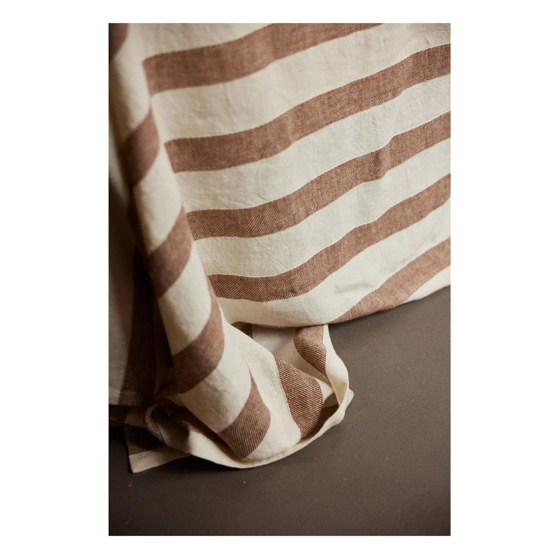 Gabrielle Paris - Bastide linen bedspread | Terracotta