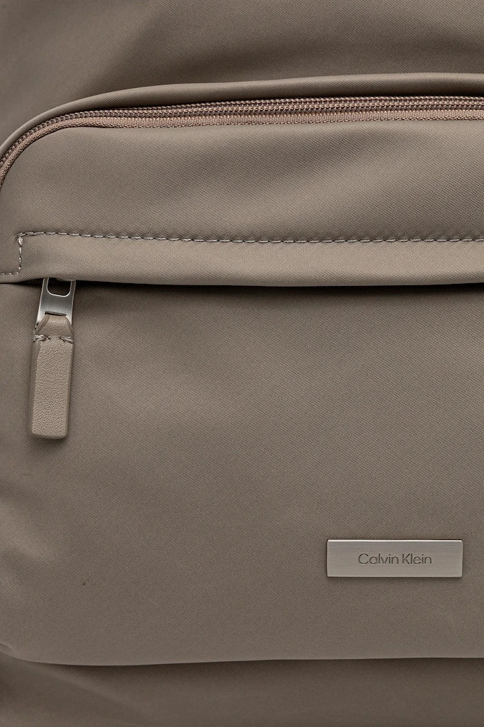 Calvin Klein Sırt Çantası