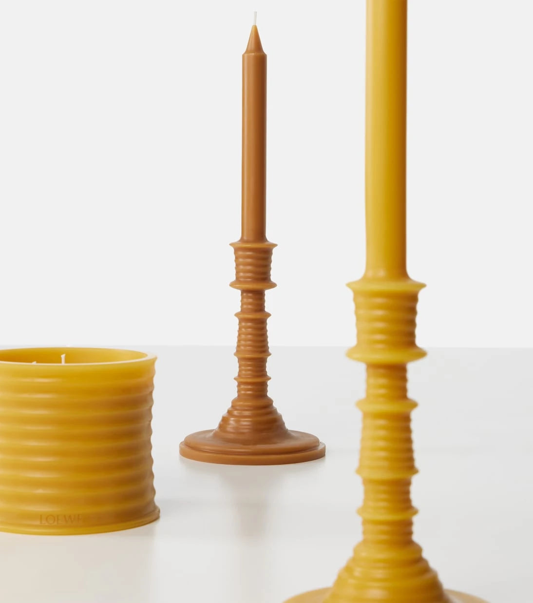 Loewe Home Scents - Bronze Beeswax scented candle