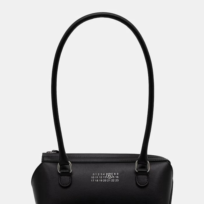 MM6 Maison Margiela чанта тип багета дамска от кожа