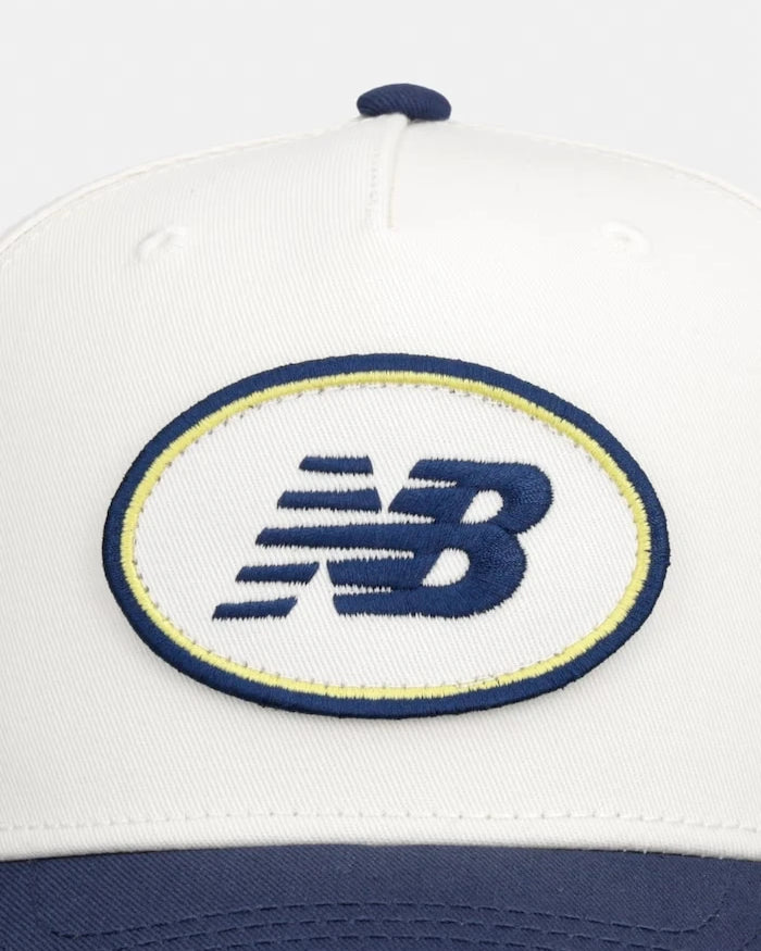 New Balance pamuklu vizörlü şapka
