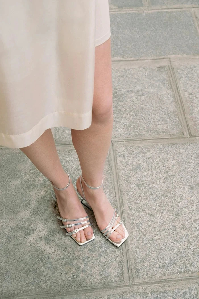 Souliers Martinez eğimli platformlu deri sandalet EDEN
