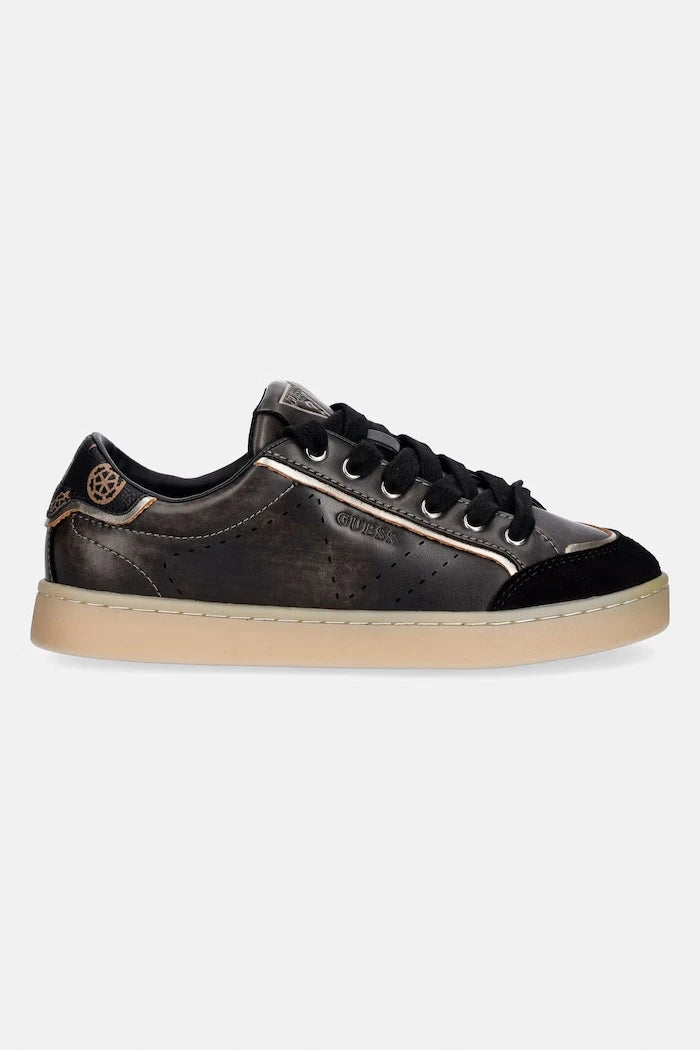Маратонки Guess JHELL