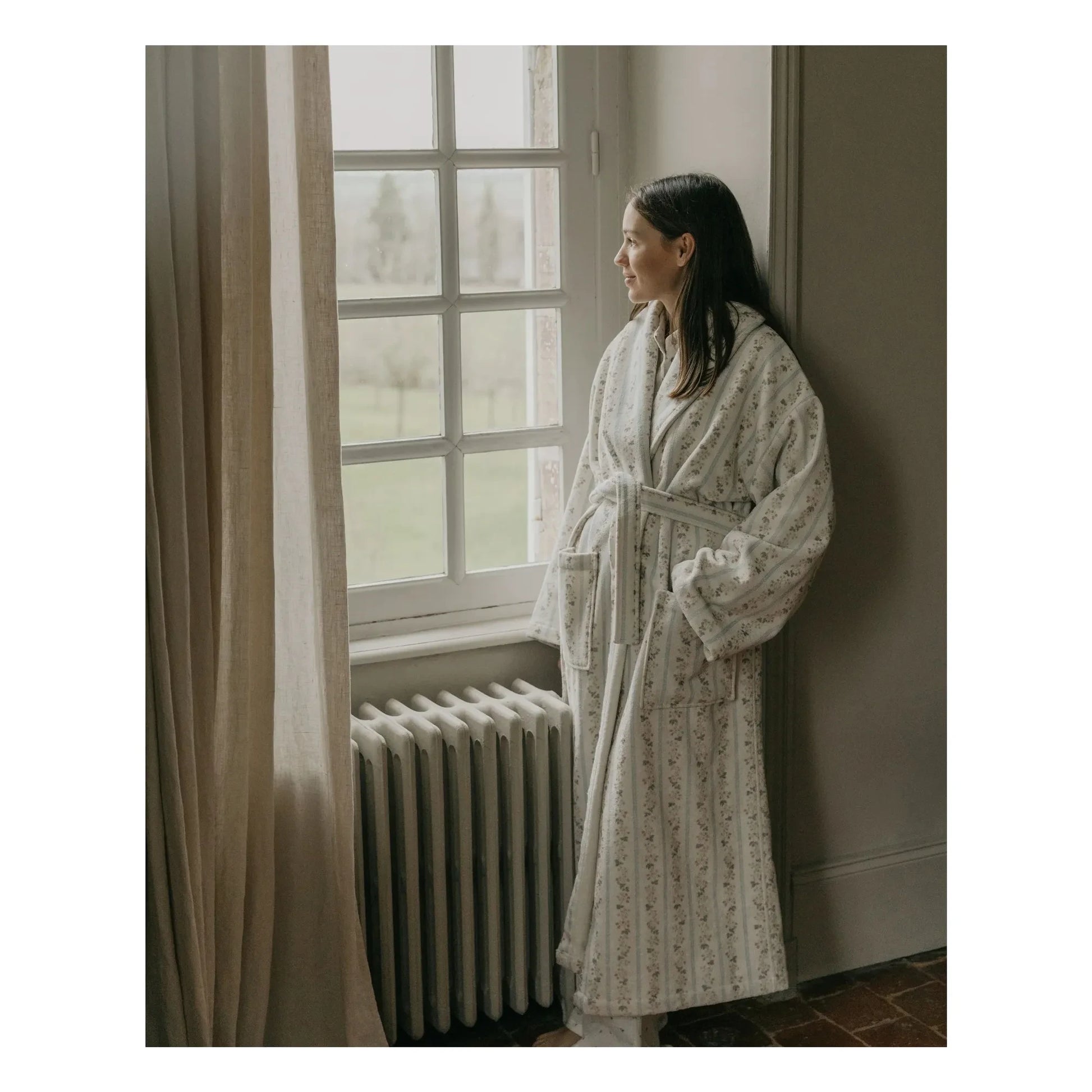 garbo&friends - Strawberry Garland bathrobe | Ecru