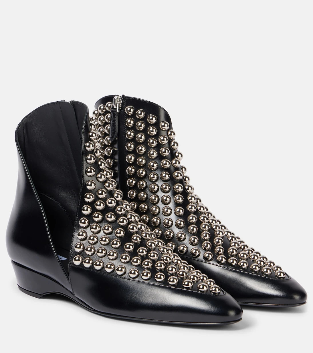 Alaïa - Studded leather ankle boots