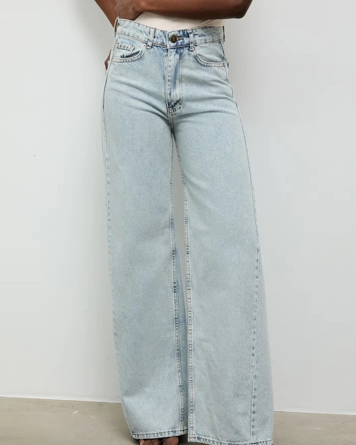 Answear.LAB kadın boyfriend jean