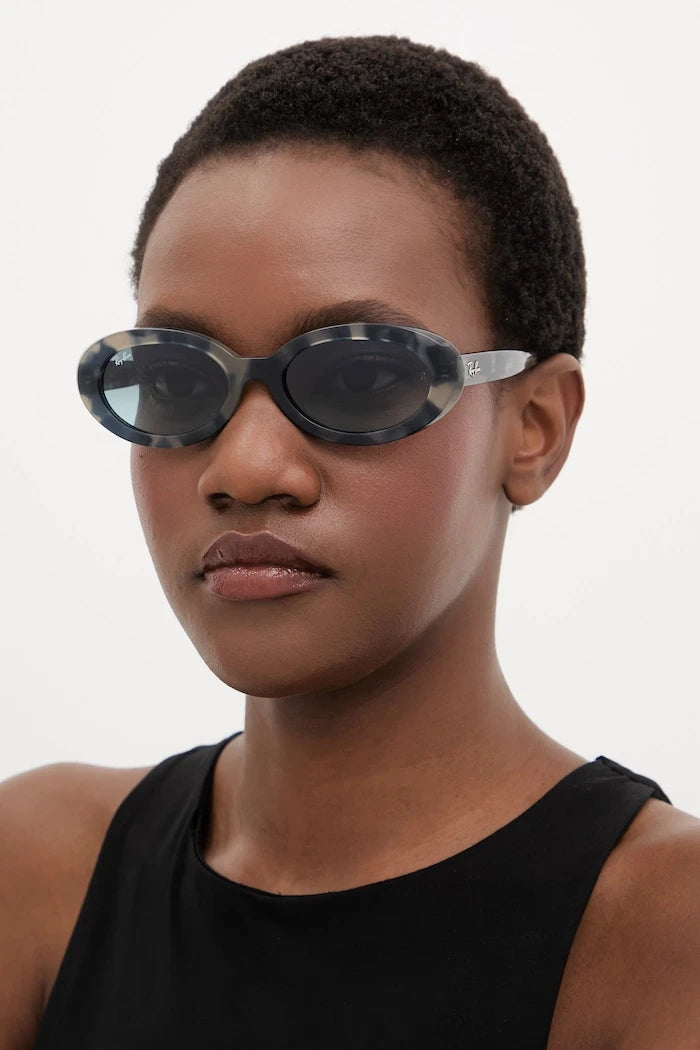 Ray-Ban kadın güneş gözlüğü