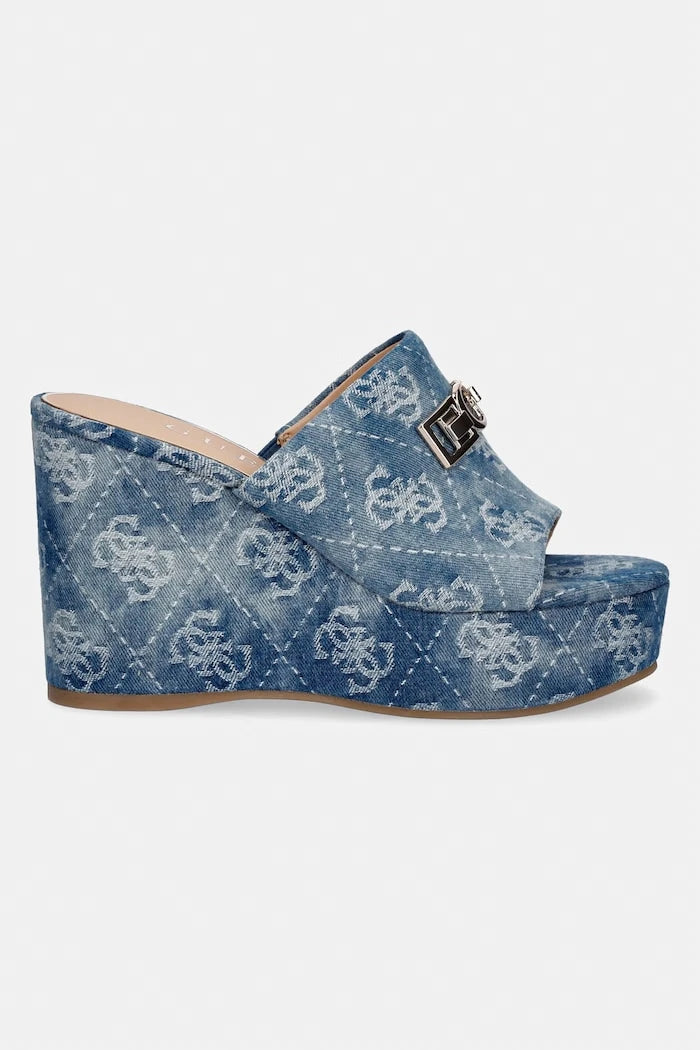 Guess скосена platformalı kadın terlikler EVENZA2