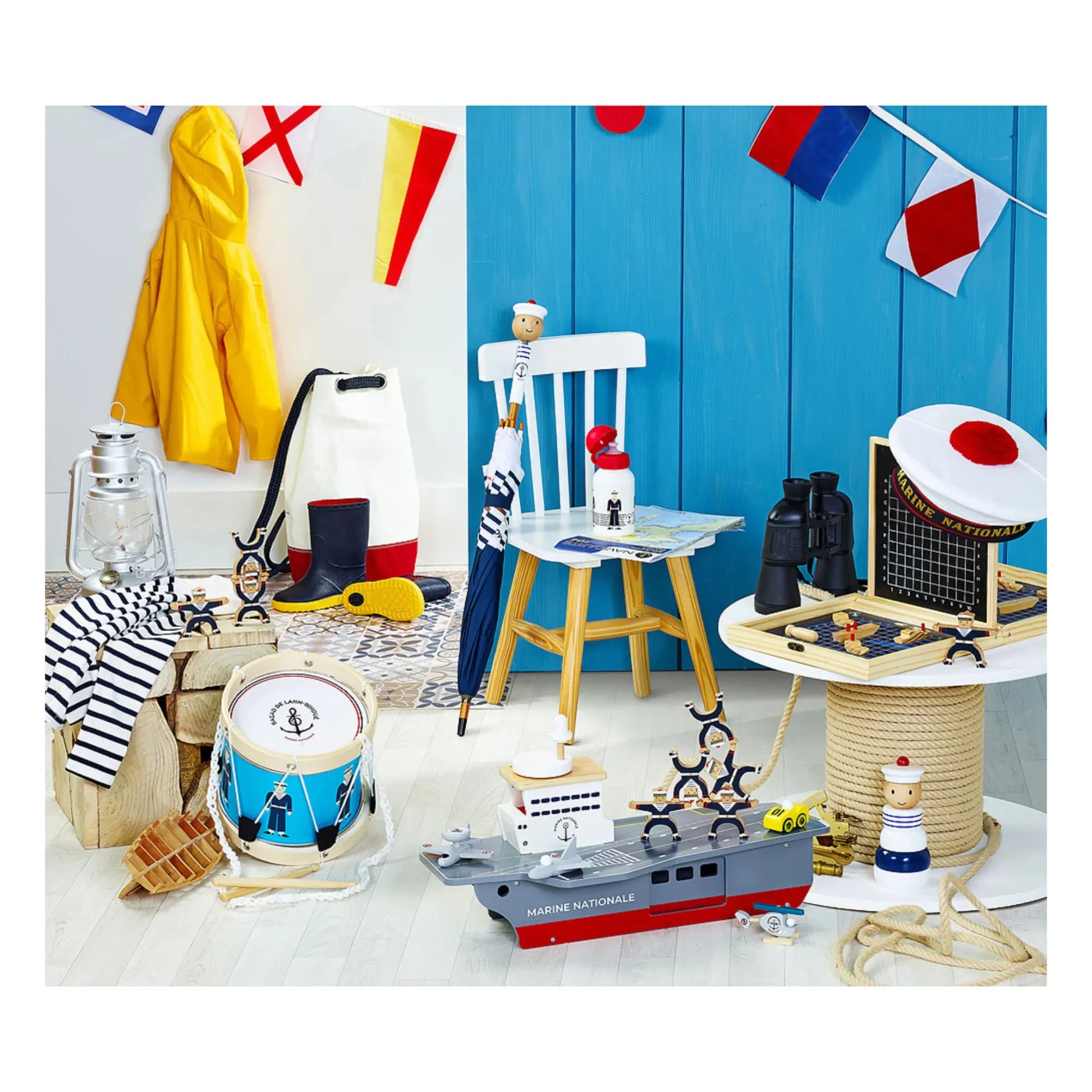 Vilac - Aircraft Carrier and Accessories