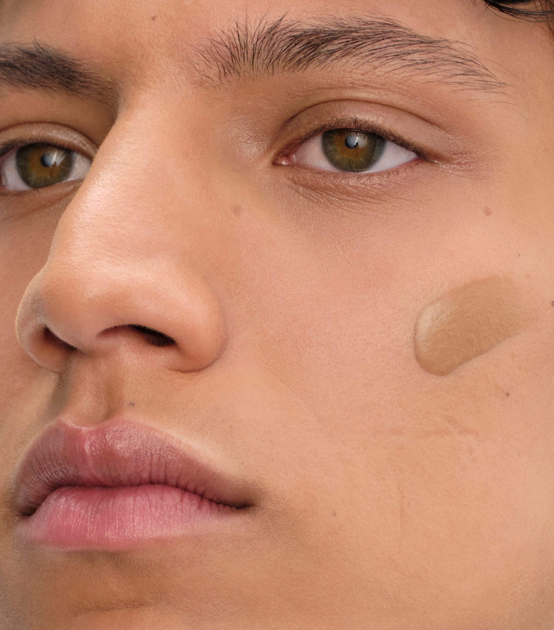 Prada Beauty Reveal Skin Optimising Foundation - Refill