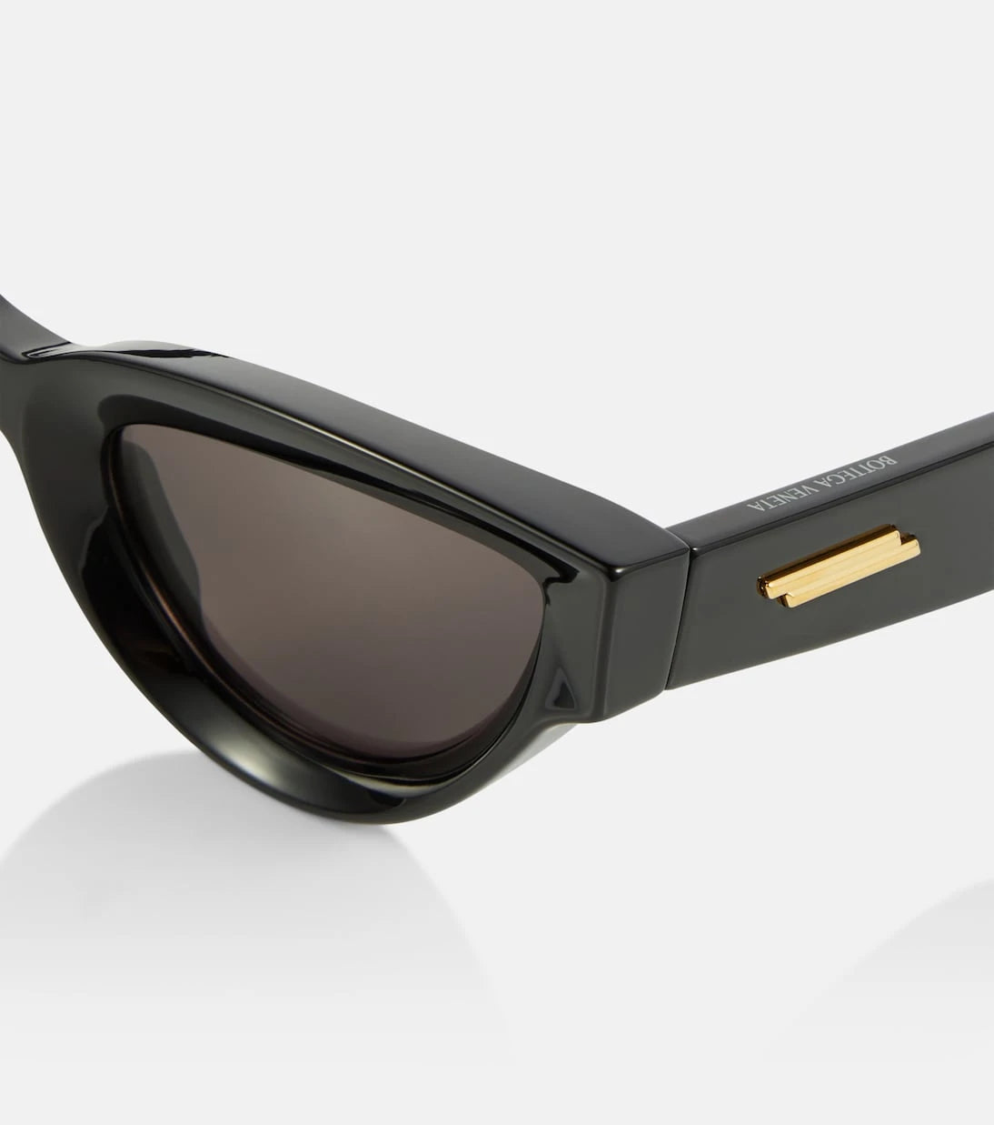 Bottega Veneta - Cat-eye sunglasses