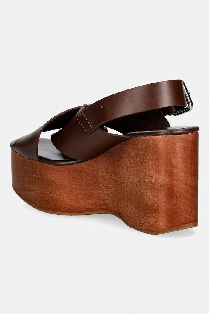 Weekend Max Mara Сандали кожени Wkaangio