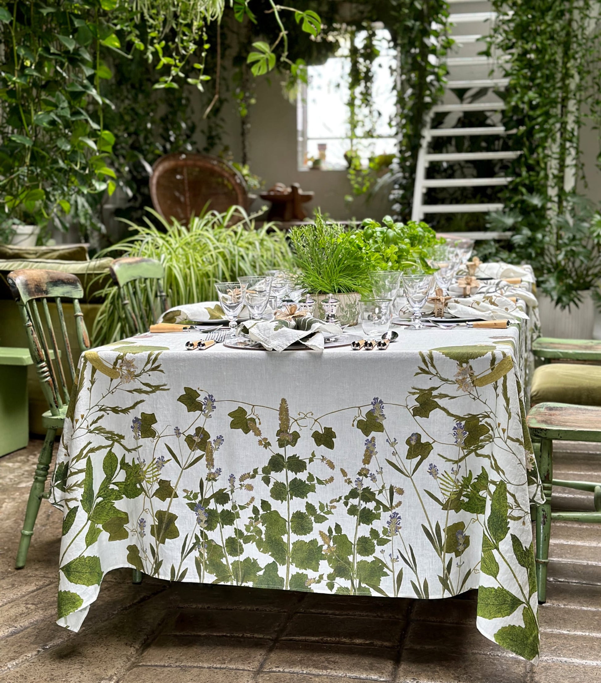 Summerill & Bishop Linen Herb Garden Tablecloth (165cm x 380cm)