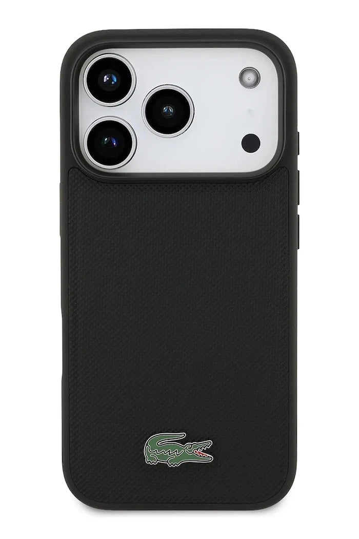 Lacoste MagSafe iPhone 17 Pro için entegre manyetik halkalı telefon kılıfı