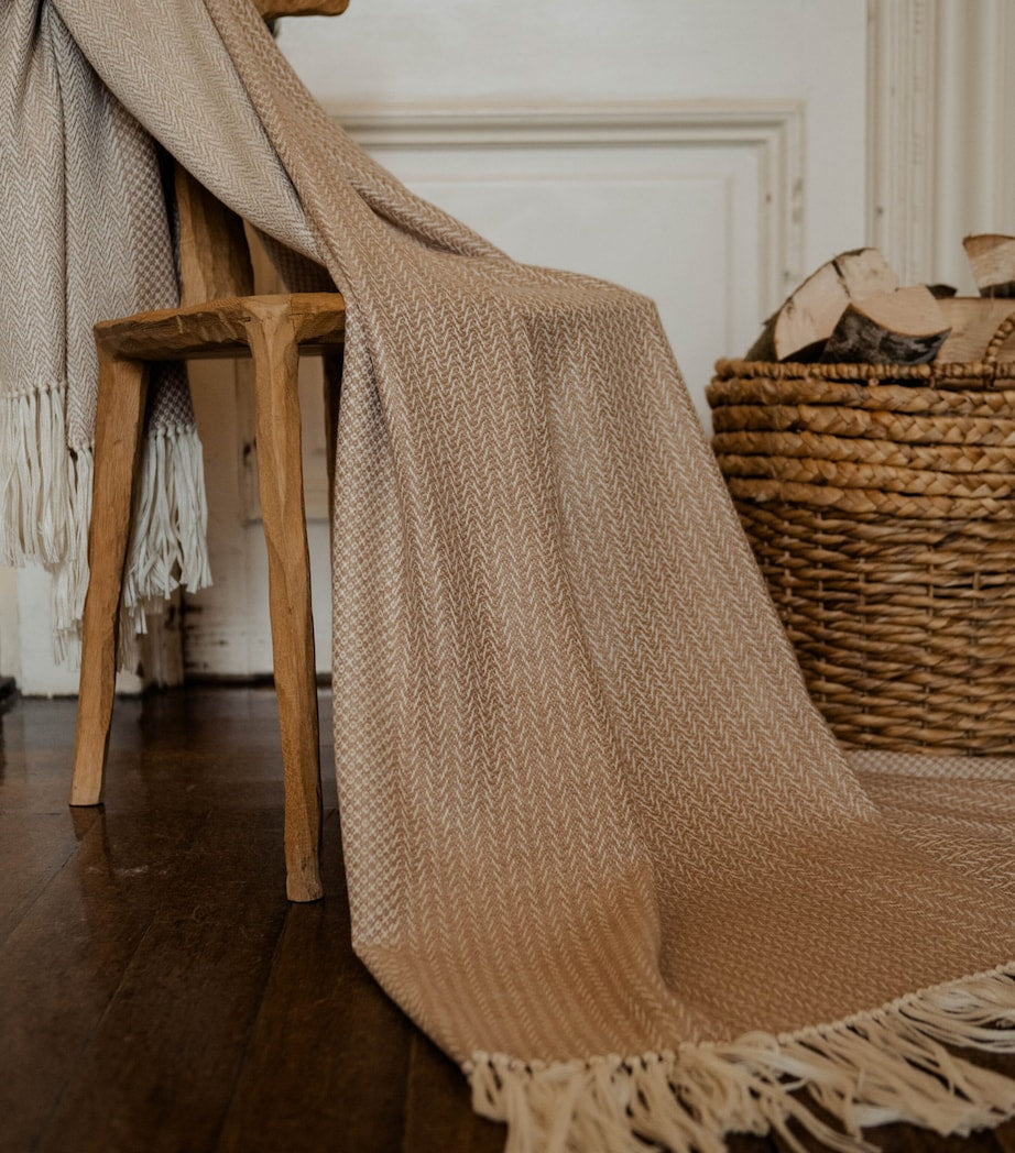 Alpaca-Blend Woodland Inkcap Throw (150cm x 230cm)