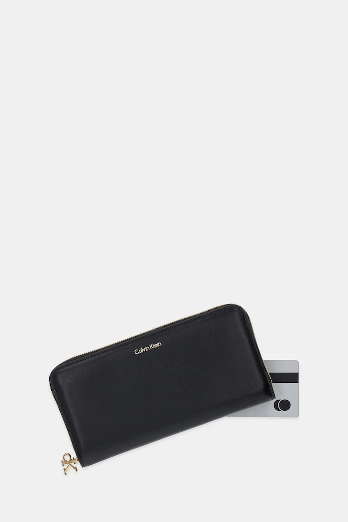 Кожен портфейл Calvin Klein
