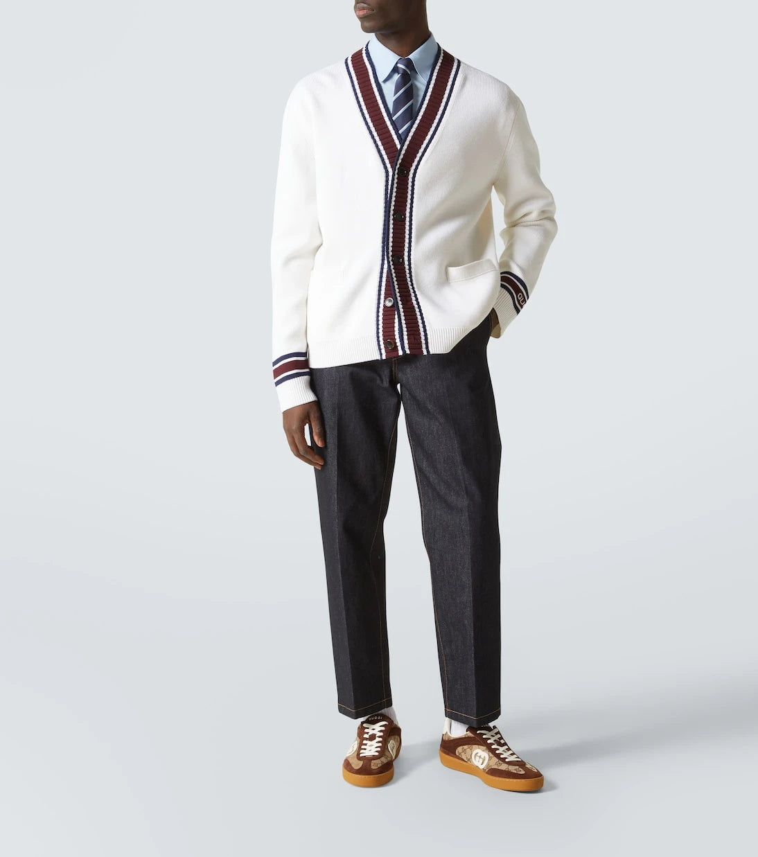 Gucci - حذاء سنيكرز إنترلوكينغ G بتفاصيل من الشامواه