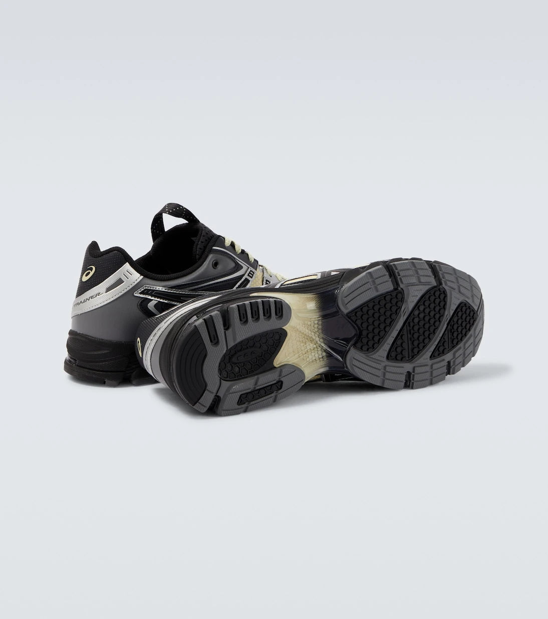 Asics - أحذية جيل دي إس ترينر 14 الرياضية