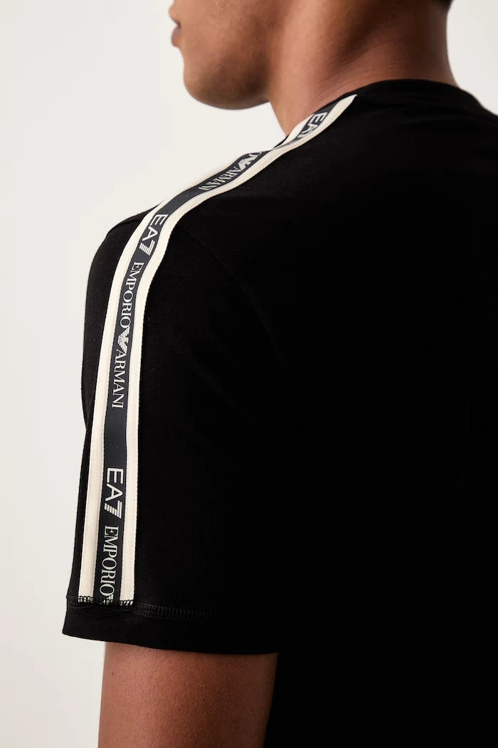 EA7 Emporio Armani erkek pamuk ve elastan tişört