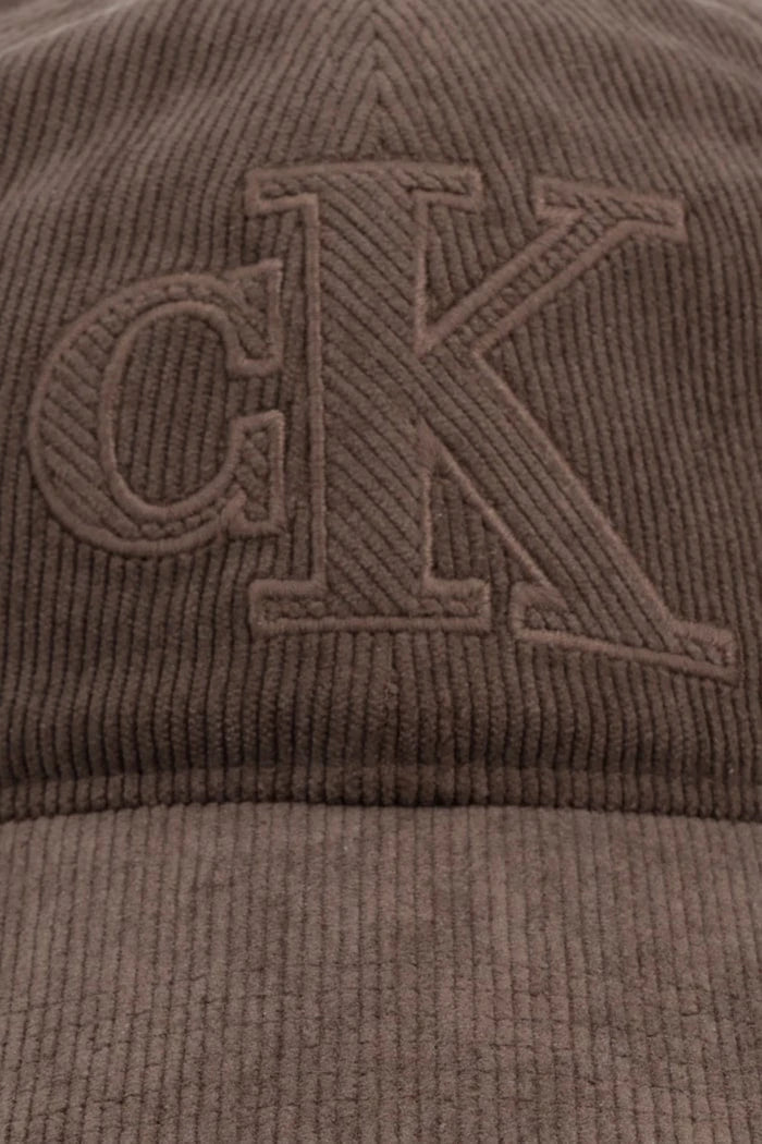 Calvin Klein erkek kot kumaşı şapka
