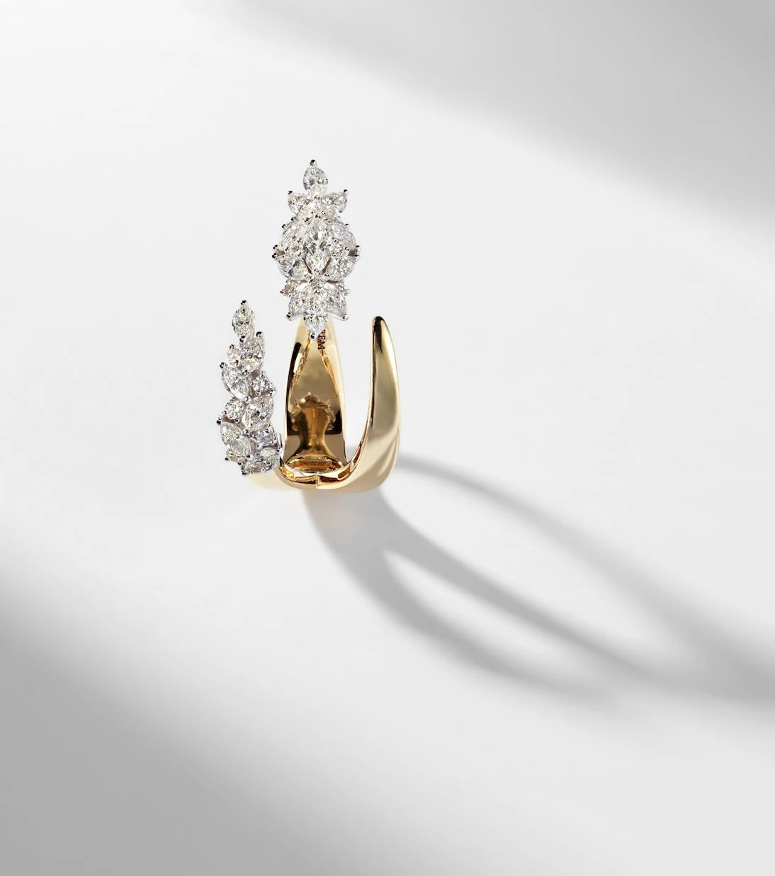 Yeprem - Golden Strada 18kt gold ring with diamonds